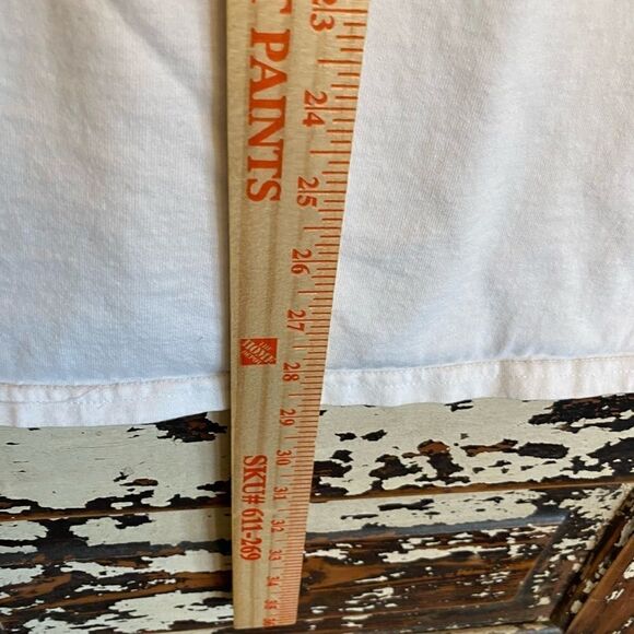 EUC Compton Hub City T-shirt. Size L. - Picture 6 of 7